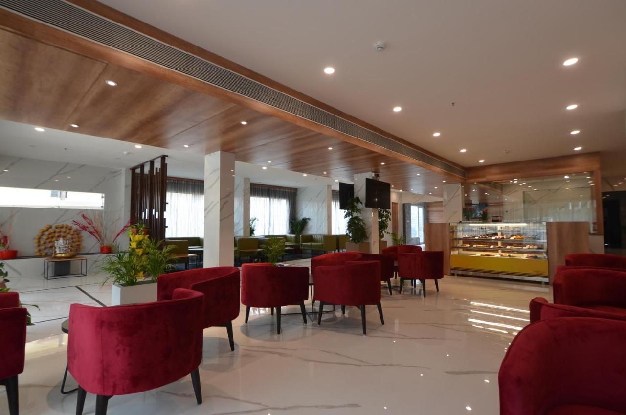 Iva By Skr A Petrichor Hotel Bangalore Exterior photo